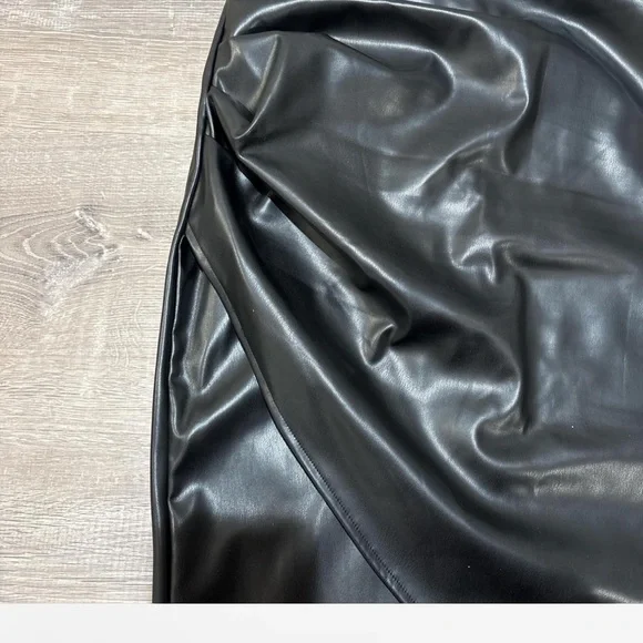Black Faux Leather Draped Wrap Midi Skirt Size Medium - Picture 6 of 9